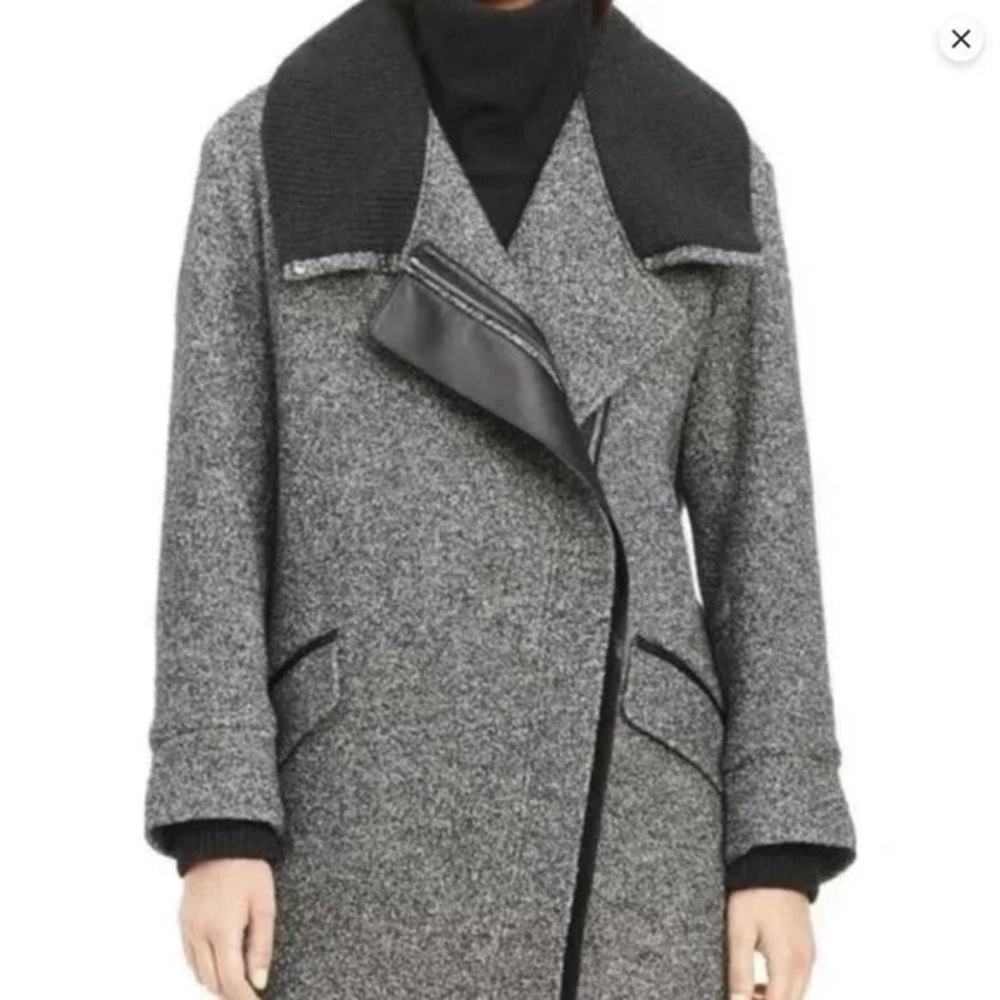 Vince grey Shawl Collar Asymmetric-Zip Coat size L with sweater collar